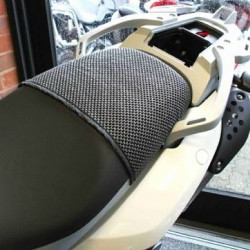 Rete antiscivolo passeggero Triboseat per sella BMW F650CS 01-05 Rete antiscivolo passeggero Triboseat per sella BMW F650CS 01-05