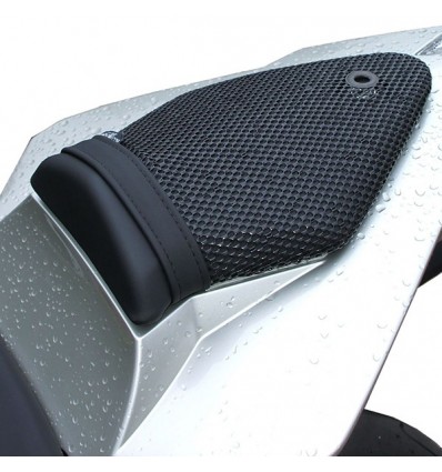Rete antiscivolo passeggero Triboseat per BMW, MV Agusta, Aprilia, Ducati, Honda, Suzuki e Yamaha Rete antiscivolo passeggero Triboseat per BMW, MV Agusta, Aprilia, Ducati, Honda, Suzuki e Yamaha