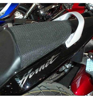 Rete antiscivolo passeggero Triboseat per sella Aprilia RS125, Honda CBR600F e Hornet CB600F, Kawasaki ER6N e ER6F Rete antiscivolo passeggero Triboseat per sella Aprilia RS125, Honda CBR600F e Hornet CB600F, Kawasaki ER6N e ER6F