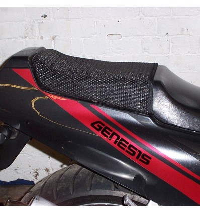 Rete antiscivolo passeggero Triboseat per sella BMW F650GS e F800GS, Yamaha FZR100 Exup Genesis Rete antiscivolo passeggero Triboseat per sella BMW F650GS e F800GS, Yamaha FZR100 Exup Genesis