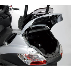 Parabrezza integrale Isotta per Piaggio MP3 125/250/300/500 senza schienalino kit completo Parabrezza integrale Isotta per Piaggio MP3 125/250/300/500 senza schienalino kit completo