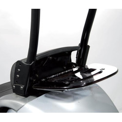 Parabrezza integrale Isotta per Piaggio MP3 125/250/300/500 con schienalino kit completo Parabrezza integrale Isotta per Piaggio MP3 125/250/300/500 con schienalino kit completo