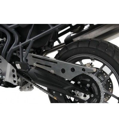 Protezione catena Hepco & Becker per Triumph Tiger 800 e 800XC Protezione catena Hepco & Becker per Triumph Tiger 800 e 800XC