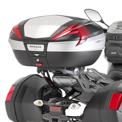 Portapacchi Givi Monokey per Yamaha MT09 Tracer