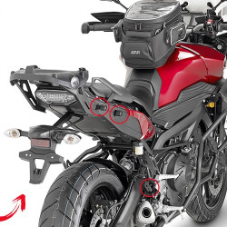 Portavaligie laterale a sgancio rapido Givi PLR450 Monokey per Yamaha MT09 Tracer Portavaligie laterale a sgancio rapido Givi PLR450 Monokey per Yamaha MT09 Tracer