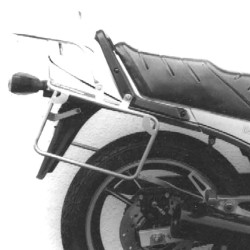 Portapacchi e telai laterali Hepco & Becker neri per Suzuki GSX 550ES 82-88 Portapacchi e telai laterali Hepco & Becker neri per Suzuki GSX 550ES 82-88