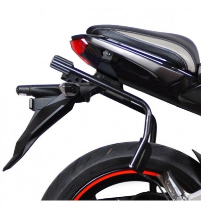 Portavaligie laterale Shad 3P per valigie SH36 su Kawasaki ER6N e ER6F