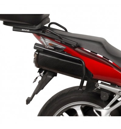 Portavaligie laterale Shad 3P per valigie SH36 su Honda VFR800 05-11 Portavaligie laterale Shad 3P per valigie SH36 su Honda VFR800 05-11