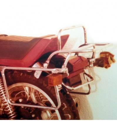 Portapacchi e telai laterali cromati Hepco & Becker per Moto Guzzi 850 Le Mans III Portapacchi e telai laterali cromati Hepco & Becker per Moto Guzzi 850 Le Mans III