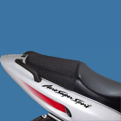 Rete antiscivolo passeggero Triboseat per sella Triumph, Honda, Kawasaki, Suzuki e Yamaha Rete antiscivolo passeggero Triboseat per sella Triumph, Honda, Kawasaki, Suzuki e Yamaha