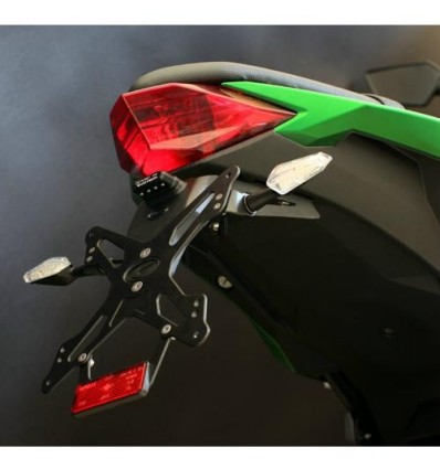 Portatarga regolabile Evotech per Kawasaki Z300 e Z250SL Portatarga regolabile Evotech per Kawasaki Z300 e Z250SL