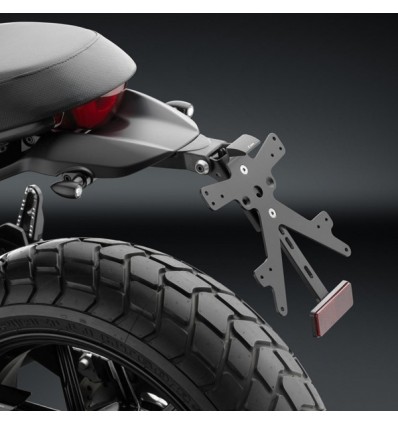Portatarga regolabile Rizoma Fox per Ducati Scrambler 800 Portatarga regolabile Rizoma Fox per Ducati Scrambler 800