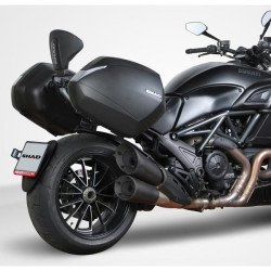 Portavaligie laterale Shad 3P per valigie SH36 su Ducati Diavel Portavaligie laterale Shad 3P per valigie SH36 su Ducati Diavel