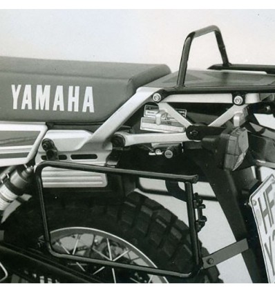 Telai laterali neri Hepco & Becker per Yamaha XT660 Teneré fino al 1993 Telai laterali neri Hepco & Becker per Yamaha XT660 Teneré fino al 1993