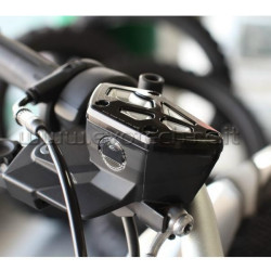 Coperchio pompa freno anteriore Evotech per BMW R1200GS, R-Nine T, ecc. nero Coperchio pompa freno anteriore Evotech per BMW R1200GS, R-Nine T, ecc. nero