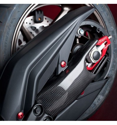 Protezione forcellone Lightech Carbonio lucido per Yamaha T-MAX 530 12-16 Protezione forcellone Lightech Carbonio lucido per Yamaha T-MAX 530 12-16