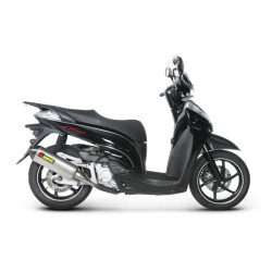 Marmitta Akrapovic Slip On Inox omologata per scooter Honda SH 300i 2016 Marmitta Akrapovic Slip On Inox omologata per scooter Honda SH 300i 2016