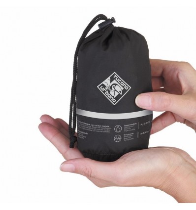 Giacca antipioggia Tucano Urbano Nano Rain Jacket Plus nera Giacca antipioggia Tucano Urbano Nano Rain Jacket Plus nera