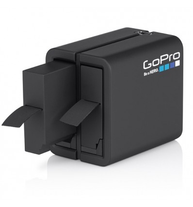 Carica batterie GoPro Dual Batery Charger per minicamere Hero4 Carica batterie GoPro Dual Batery Charger per minicamere Hero4