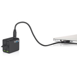 Carica batterie GoPro Dual Batery Charger per minicamere Hero4 Carica batterie GoPro Dual Batery Charger per minicamere Hero4