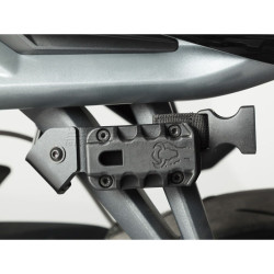 Borse laterali SW-Motech Blaze con telai specifici per Triumph Street Triple e Street Triple R fino 2011 Borse laterali SW-Motech Blaze con telai specifici per Triumph Street Triple e Street Triple R fino 2011