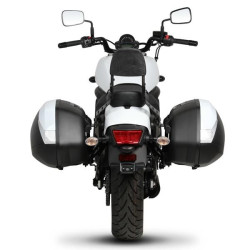 Portavaligie laterale Shad 3P per valigie SH36 su Kawasaki Vulcan S Portavaligie laterale Shad 3P per valigie SH36 su Kawasaki Vulcan S
