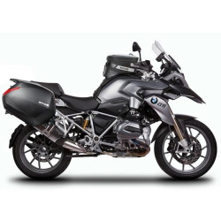 Portavaligie laterale Shad 3P per valigie SH36 su BMW R1200GS 2016 Portavaligie laterale Shad 3P per valigie SH36 su BMW R1200GS 2016