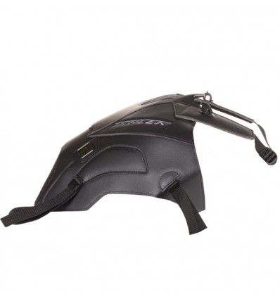 Copriserbatoio Bagster per Yamaha MT09 Tracer ABS in similpelle nero opaco Copriserbatoio Bagster per Yamaha MT09 Tracer ABS in similpelle nero opaco