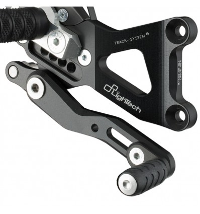 Pedane arretrate regolabili Lightech per Honda CBR 600RR 2016 Pedane arretrate regolabili Lightech per Honda CBR 600RR 2016