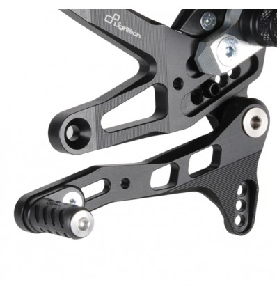 Pedane arretrate regolabili Lightech per Kawasaki ZX-10R 2016 Pedane arretrate regolabili Lightech per Kawasaki ZX-10R 2016