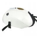 Copriserbatoio Bagster per Triumph Speed Triple 1050 11-15 in similpelle bianco e nero opaco Copriserbatoio Bagster per Triumph Speed Triple 1050 11-15 in similpelle bianco e nero opaco