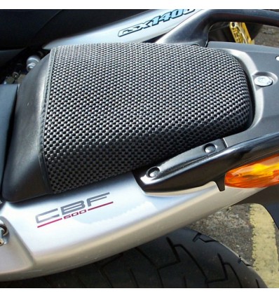 Rete antiscivolo passeggero Triboseat per sella Kawasaki Versys 650, Honda CBF 500/600...