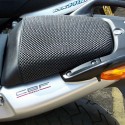 Rete antiscivolo passeggero Triboseat per sella Kawasaki Versys 650, Honda CBF 500/600... Rete antiscivolo passeggero Triboseat per sella Kawasaki Versys 650, Honda CBF 500/600...