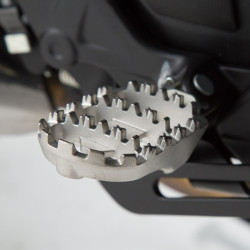 Pedane SW-Motech regolabili touring/offroad con gommino estraibile per Honda NC 700/750, VFR 800 X... Pedane SW-Motech regolabili touring/offroad con gommino estraibile per Honda NC 700/750, VFR 800 X...