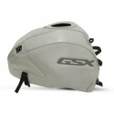 Copriserbatoio Bagster per Suzuki GSX 1400 in similpelle grigio chiaro Copriserbatoio Bagster per Suzuki GSX 1400 in similpelle grigio chiaro