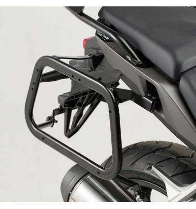 Coppia telai laterali SW-Motech Quick Lock Evo per Honda VFR 800 X Crossrunner Coppia telai laterali SW-Motech Quick Lock Evo per Honda VFR 800 X Crossrunner