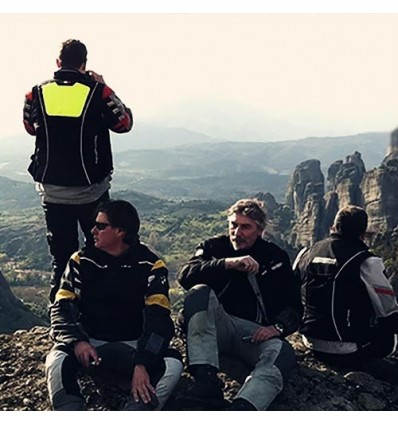 Airbag per moto e scooter Motoairbag VZERO giallo fluo Airbag per moto e scooter Motoairbag VZERO giallo fluo