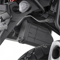 Kit Attacco Givi per Tool Box S250 su telai CAM Suzuki DL650-1000 V-Strom dal 2017 Kit Attacco Givi per Tool Box S250 su telai CAM Suzuki DL650-1000 V-Strom dal 2017