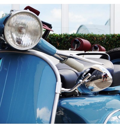 Specchio per terminale manubrio FAR 7630-7631 per vespa cromato Specchio per terminale manubrio FAR 7630-7631 per vespa cromato