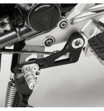 Leva cambio regolabile SW-Motech per BMW R1200 R e RS dal 2015