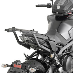 Portapacchi Givi Monorack FZ per Yamaha MT-09 dal 2017 Portapacchi Givi Monorack FZ per Yamaha MT-09 dal 2017