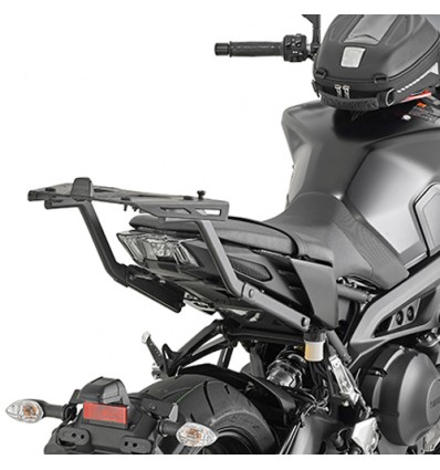 Portapacchi Givi Monorack FZ per Yamaha MT-09 dal 2017 Portapacchi Givi Monorack FZ per Yamaha MT-09 dal 2017