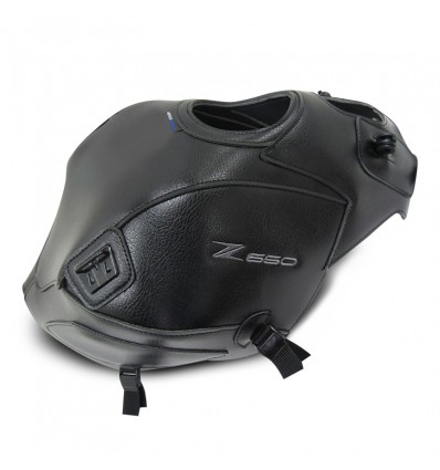 Copriserbatoio Bagster per Kawasaki Z650 in similpelle nero Copriserbatoio Bagster per Kawasaki Z650 in similpelle nero