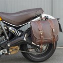 Borsa laterale MCJ Business in pelle marrone per Ducati Scrambler Borsa laterale MCJ Business in pelle marrone per Ducati Scrambler