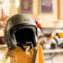 Casco Shoei J-O con visiera a scomparsa grigio pastello Casco Shoei J-O con visiera a scomparsa grigio pastello