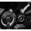 Carter laterale forcellone Rizoma per Yamaha T-Max 530 Carter laterale forcellone Rizoma per Yamaha T-Max 530