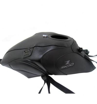 Copriserbatoio Bagster per Kawasaki Z900 in similpelle nero opaco e nero Copriserbatoio Bagster per Kawasaki Z900 in similpelle nero opaco e nero