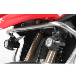 Staffa per faretti originali BMW per paraserbatoio Hepco & Becker su R1200 GS dal 2017 Staffa per faretti originali BMW per paraserbatoio Hepco & Becker su R1200 GS dal 2017