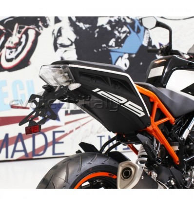 Portatarga regolabile Evotech per KTM Duke 125 e 390 dal 2017 Portatarga regolabile Evotech per KTM Duke 125 e 390 dal 2017