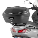 Bauletto Givi Monolock B37 Blade Tech da 37 litri nero Bauletto Givi Monolock B37 Blade Tech da 37 litri nero